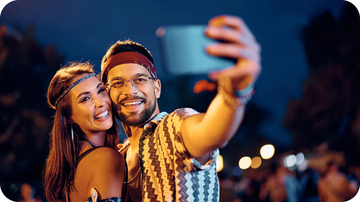 2 people taking a photo